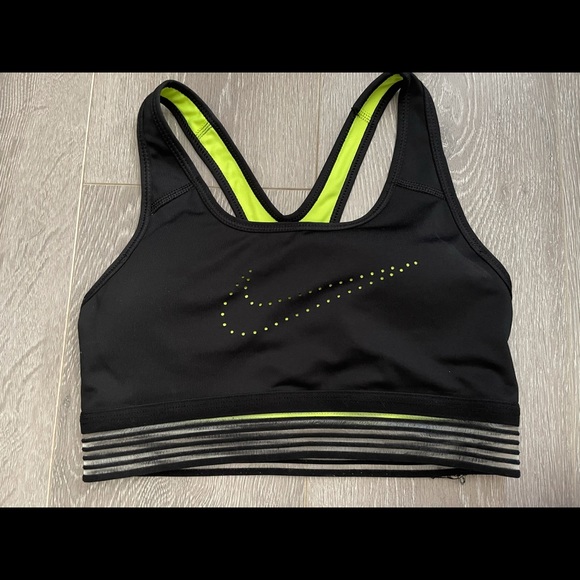 Nike Other - Nike Dri-FIT-sports bra. Sweat-wicking technology.